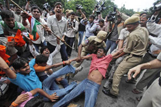 Telangana protest13jun14 1